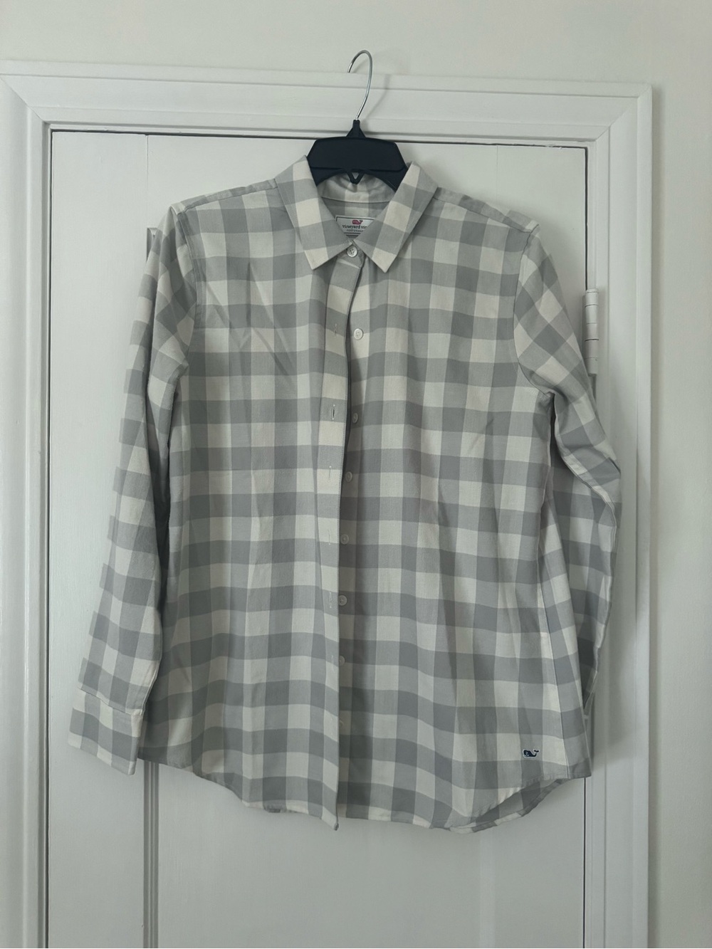 Vineyard Vines Men's Light Gray and White Check Button-Down Shirt